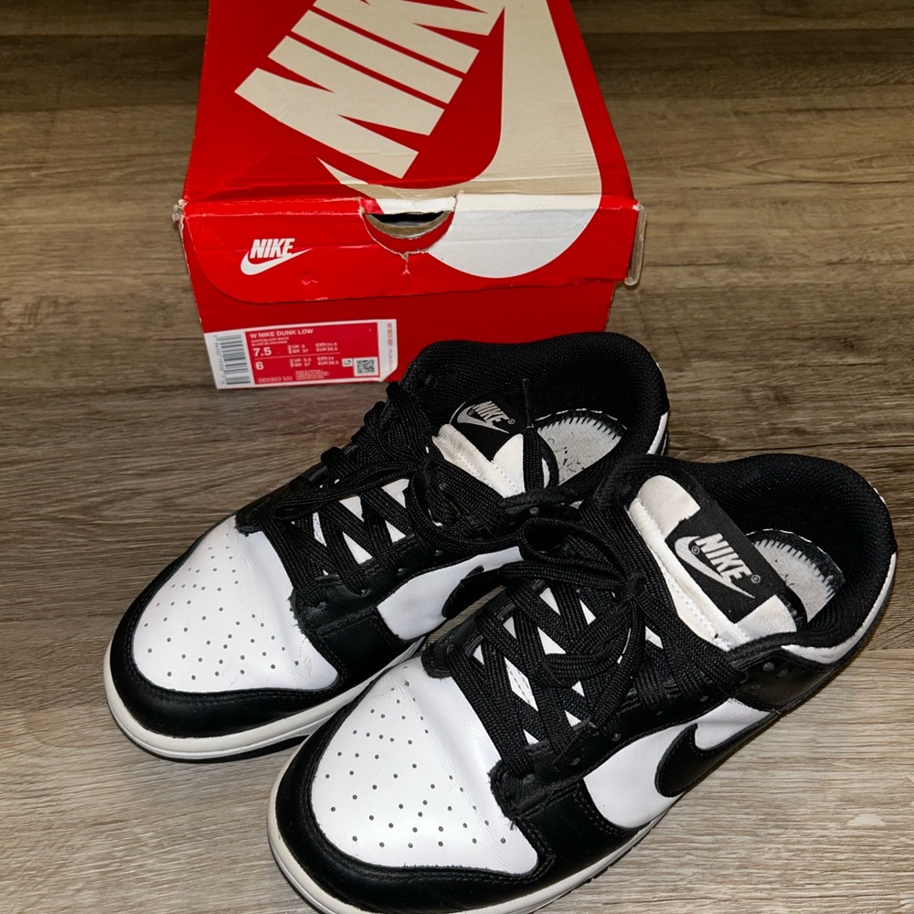 Nike Pandas Black and White Sneakers